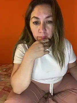 Luna-nevada online show from 14, 4, 2026