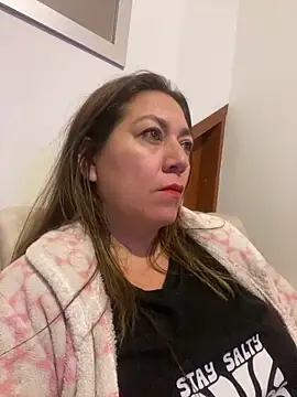 Luna-nevada online show from 13, 4, 2026