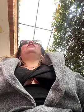 Luna-nevada online show from 12, 1, 2026