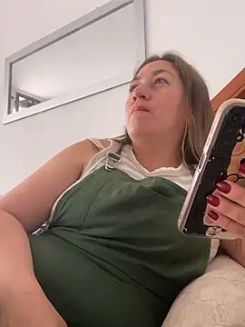 Luna-nevada online show from 31, 1, 2026