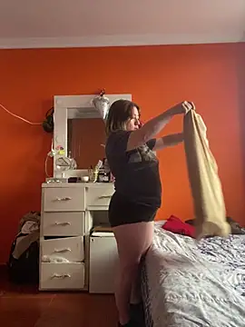 Luna-nevada online show from 22, 2, 2026