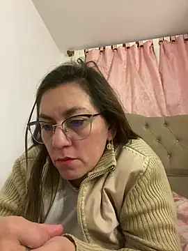 Snapshot of Luna-nevada chatting on 11, 6, 2026 Luna-nevada online show from 11, 6, 2026