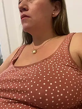 Luna-nevada online show from 12, 2, 2026