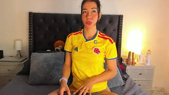 KatiaLover05 online show from 4, 7, 2026