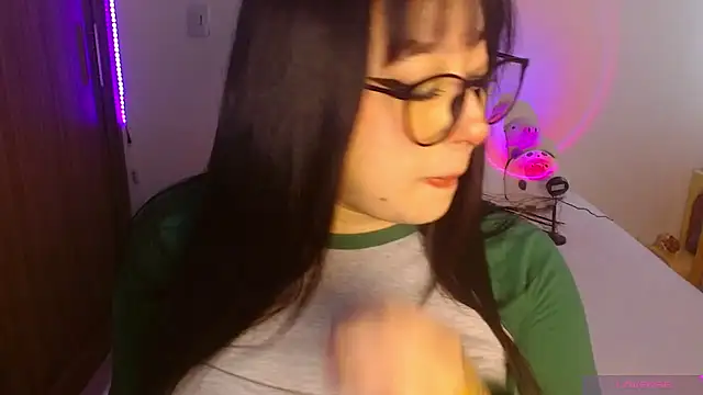Snapshot of Oliviargf chatting on 22, 7, 2026 Oliviargf online show from 22, 7, 2026