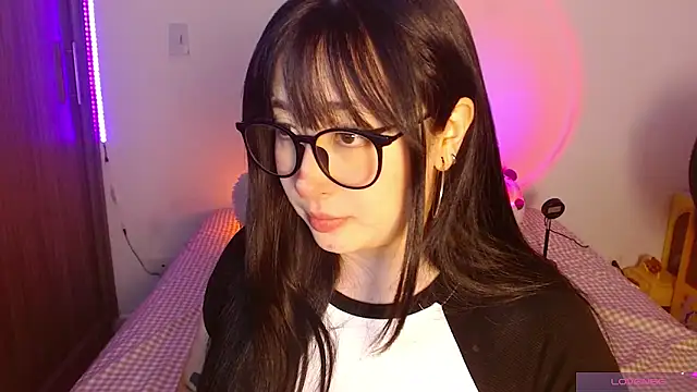 Snapshot of Oliviargf chatting on 12, 6, 2026 Oliviargf online show from 12, 6, 2026
