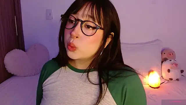 Snapshot of Oliviargf chatting on 29, 11, 2025 Oliviargf online show from 29, 11, 2025