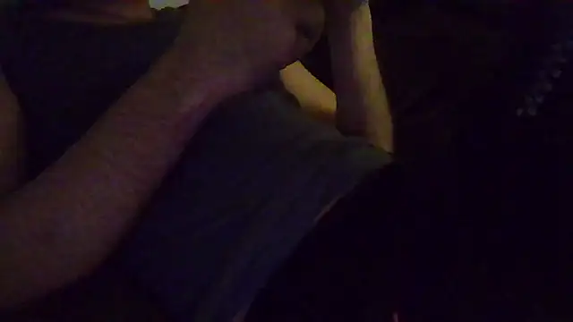 njariwala6 online show from 13, 10, 2025