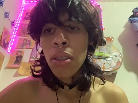 kirito kun online show from 18, 4, 2026