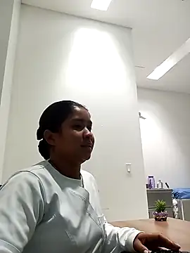 Paula6Colombia online show from 13, 3, 2025