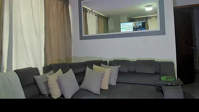 boys blackandwhite online show from 4, 4, 2026