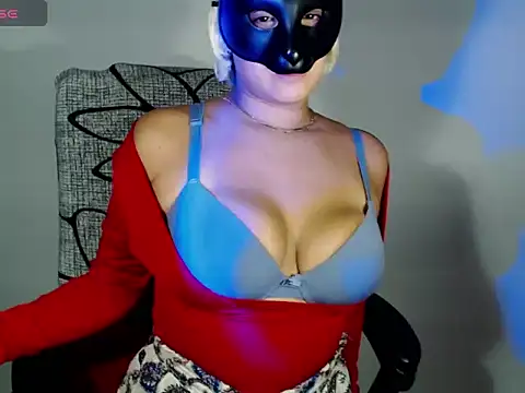 Hannah Kiim online show from 19, 10, 2025