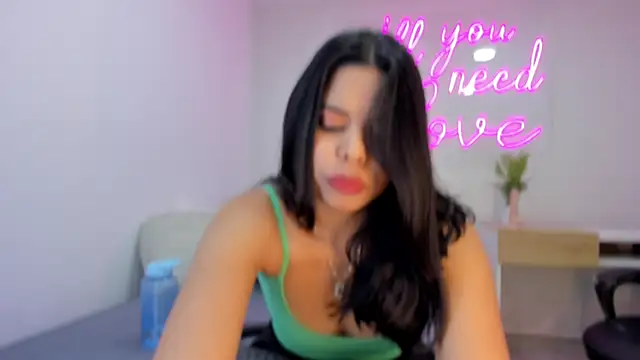 riri candy online show from 12, 3, 2025