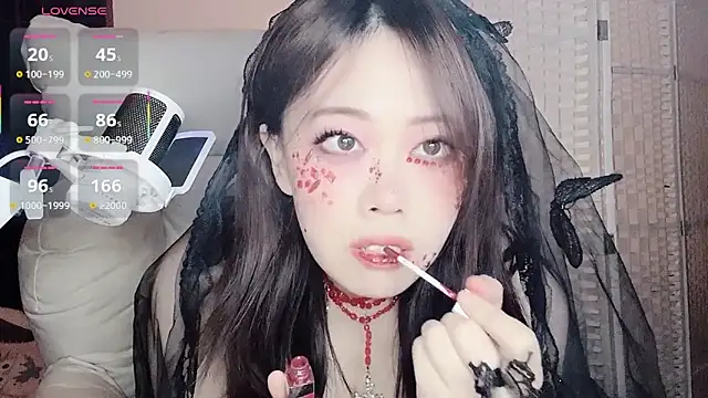 Cocobee online show from 25, 10, 2025