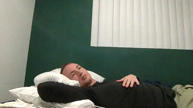 TheDaddy005 online show from 8, 3, 2025