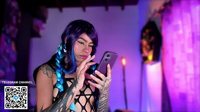 sofiafenty online show from 15, 4, 2026