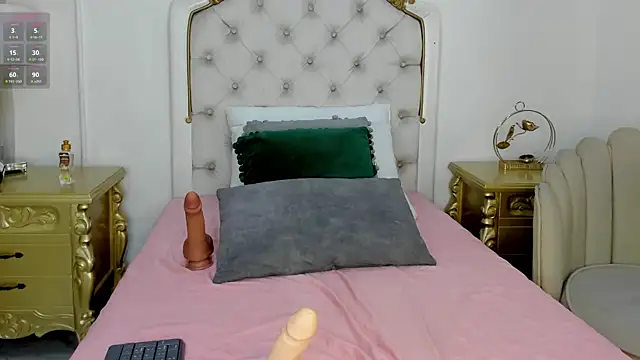 MadisonGomez16 online show from 13, 9, 2025