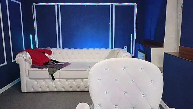 Snapshot of Kira_Kenet chatting on 17, 3, 2025 Kira Kenet online show from 17, 3, 2025