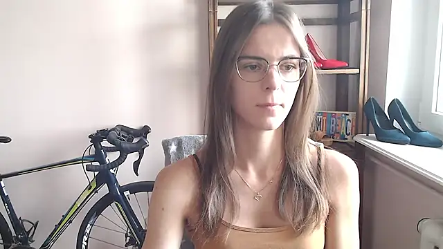 love megi online show from 6, 4, 2026