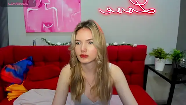 EvelineAmore online show from 10, 9, 2025