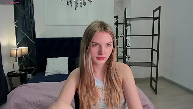 EvelineAmore online show from 19, 3, 2026