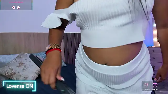  SamantaGomez online show from 6, 3, 2026