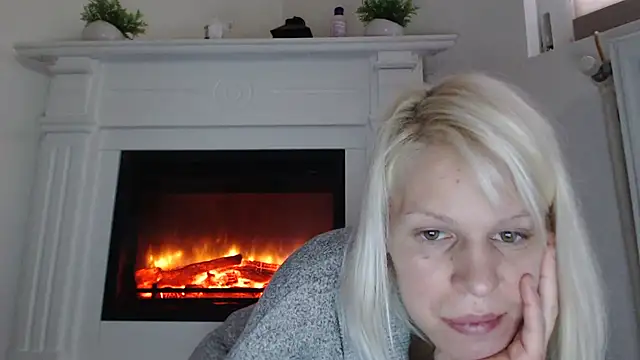 ElssaRush online show from 13, 10, 2025