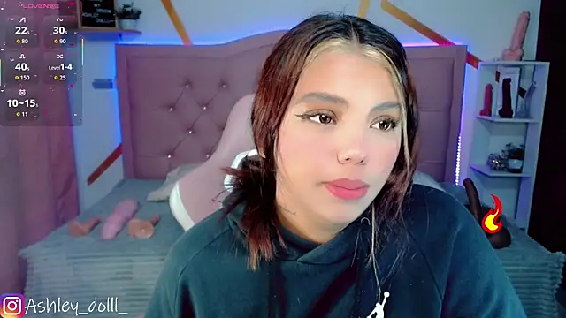Ashley dolll online show from 29, 10, 2025