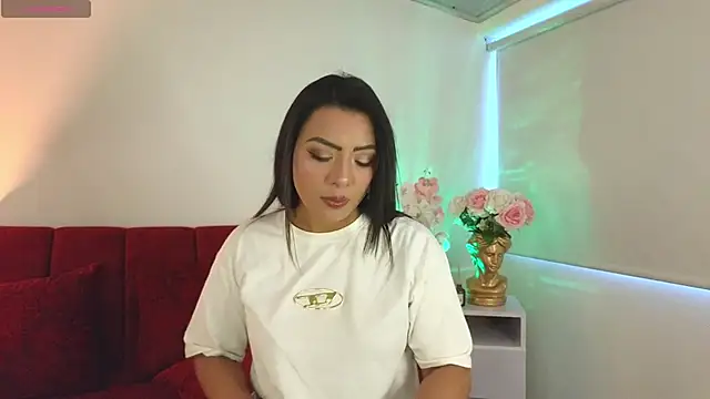 Cinthia cf online show from 22, 3, 2025