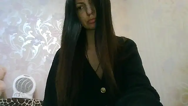 Snapshot of AliseWats chatting on 10, 11, 2025 AliseWats online show from 10, 11, 2025