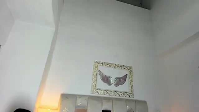 Lola Blondie online show from 19, 11, 2025