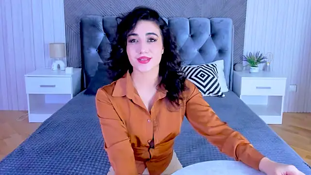 Maya Rogerss online show from 14, 11, 2025