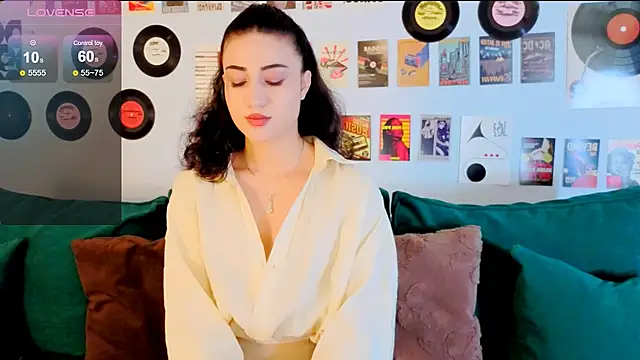Maya Rogerss online show from 16, 6, 2026