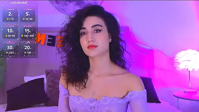 Maya Rogerss online show from 26, 10, 2025