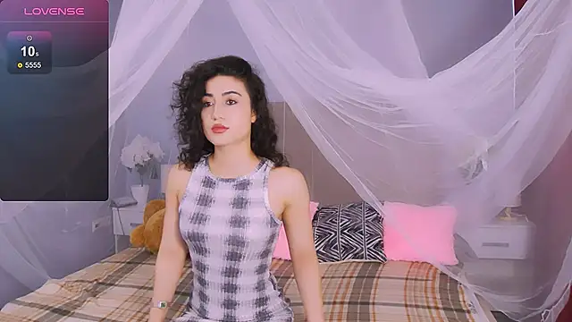 Snapshot of Maya_Rogerss chatting on 5, 6, 2026 Maya Rogerss online show from 5, 6, 2026
