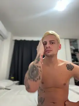 CarinaRose online show from 13, 4, 2026