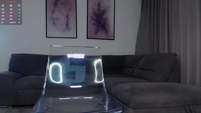 Snapshot of reinakylie chatting on 28, 10, 2025 reinakylie online show from 28, 10, 2025