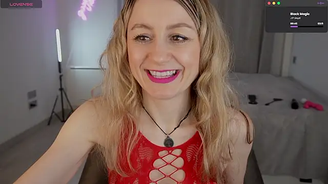   Milana     online show from 28, 2, 2026