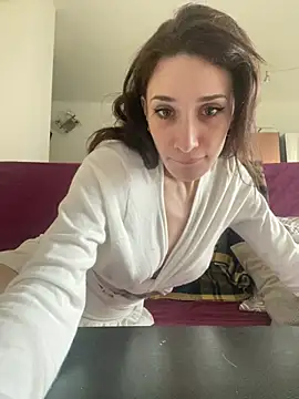 laprincesa2punto0 online show from 13, 3, 2025