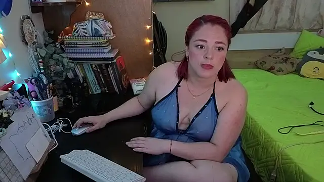 Snapshot of ValkaBlue chatting on 29, 11, 2025 ValkaBlue online show from 29, 11, 2025