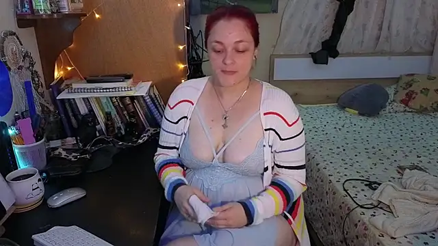 Snapshot of ValkaBlue chatting on 21, 10, 2025 ValkaBlue online show from 21, 10, 2025