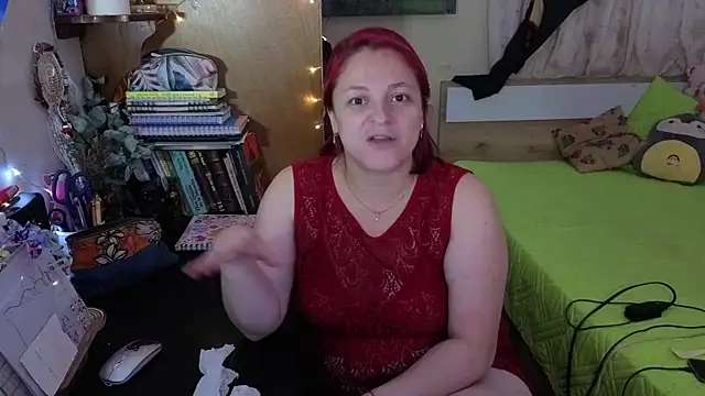 Snapshot of ValkaBlue chatting on 28, 11, 2025 ValkaBlue online show from 28, 11, 2025