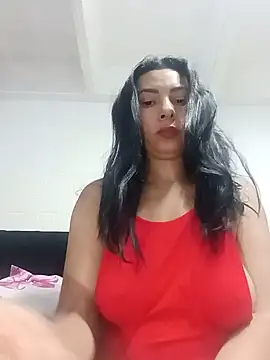 DaphneRosses online show from 16, 7, 2026