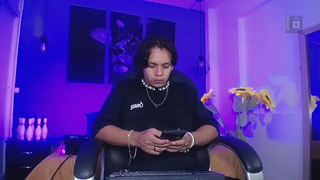 Snapshot of Draco_collins chatting on 14, 11, 2025 Draco collins online show from 14, 11, 2025