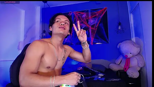 Snapshot of Draco_collins chatting on 22, 10, 2025 Draco collins online show from 22, 10, 2025