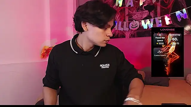 Snapshot of Draco_collins chatting on 23, 10, 2025 Draco collins online show from 23, 10, 2025