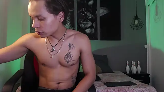 Snapshot of Draco_collins chatting on 10, 11, 2025 Draco collins online show from 10, 11, 2025