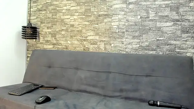 ASHLEY AND ASH online show from 28, 10, 2025