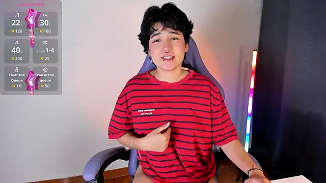 emma cute7 online show from 5, 3, 2026