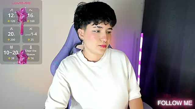 emma cute7 online show from 19, 12, 2025